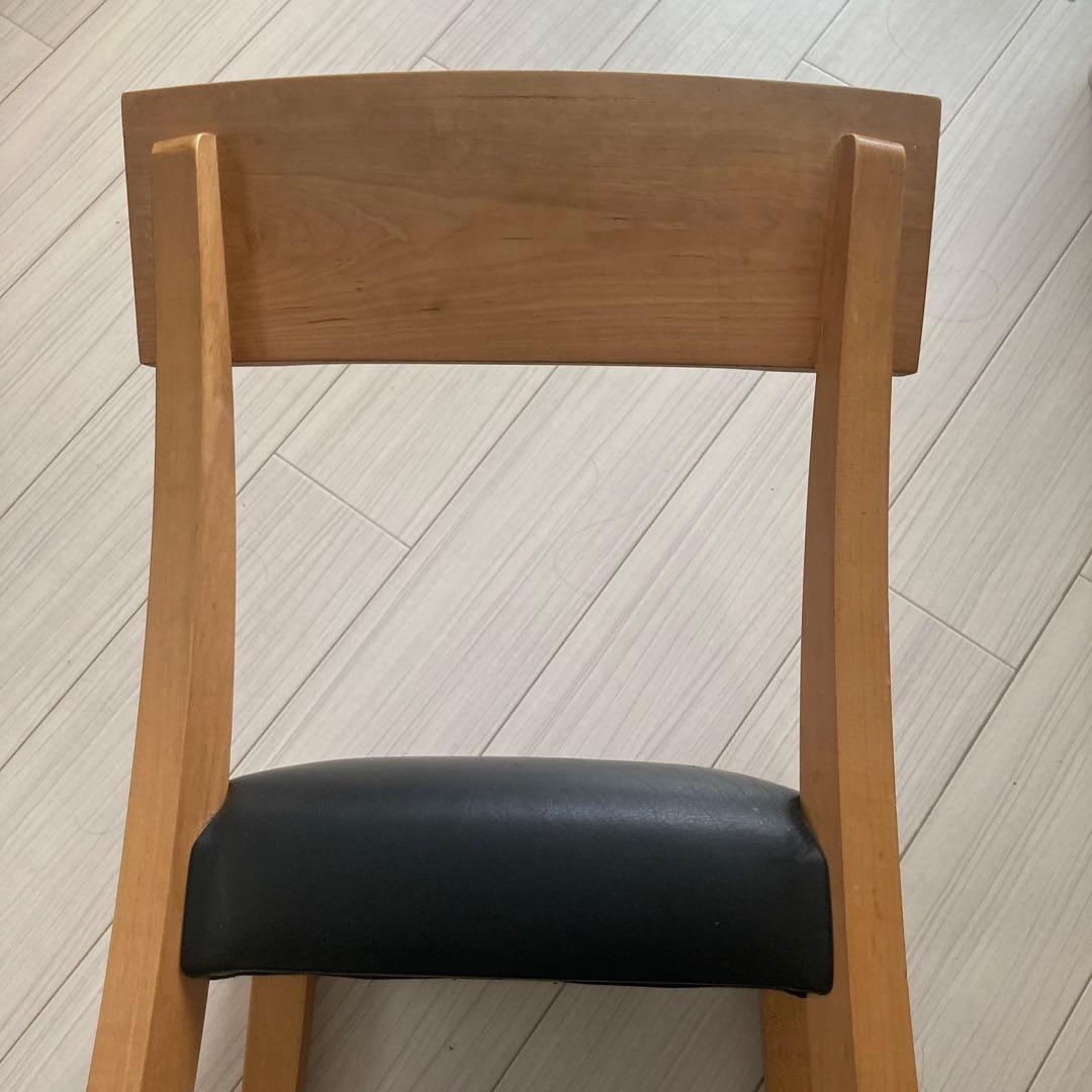 北の住まい設計社　椅子