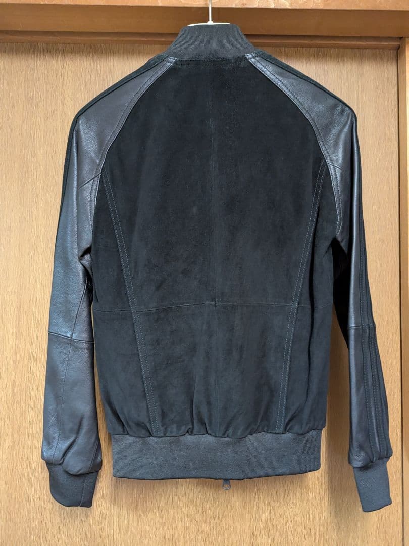 adidas レザージャケット 黒　XS