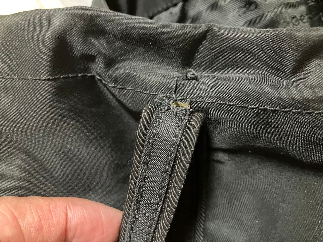 難あり　プラダ PRADA 刺繍ロゴ　ハンドバッグ、トートバック