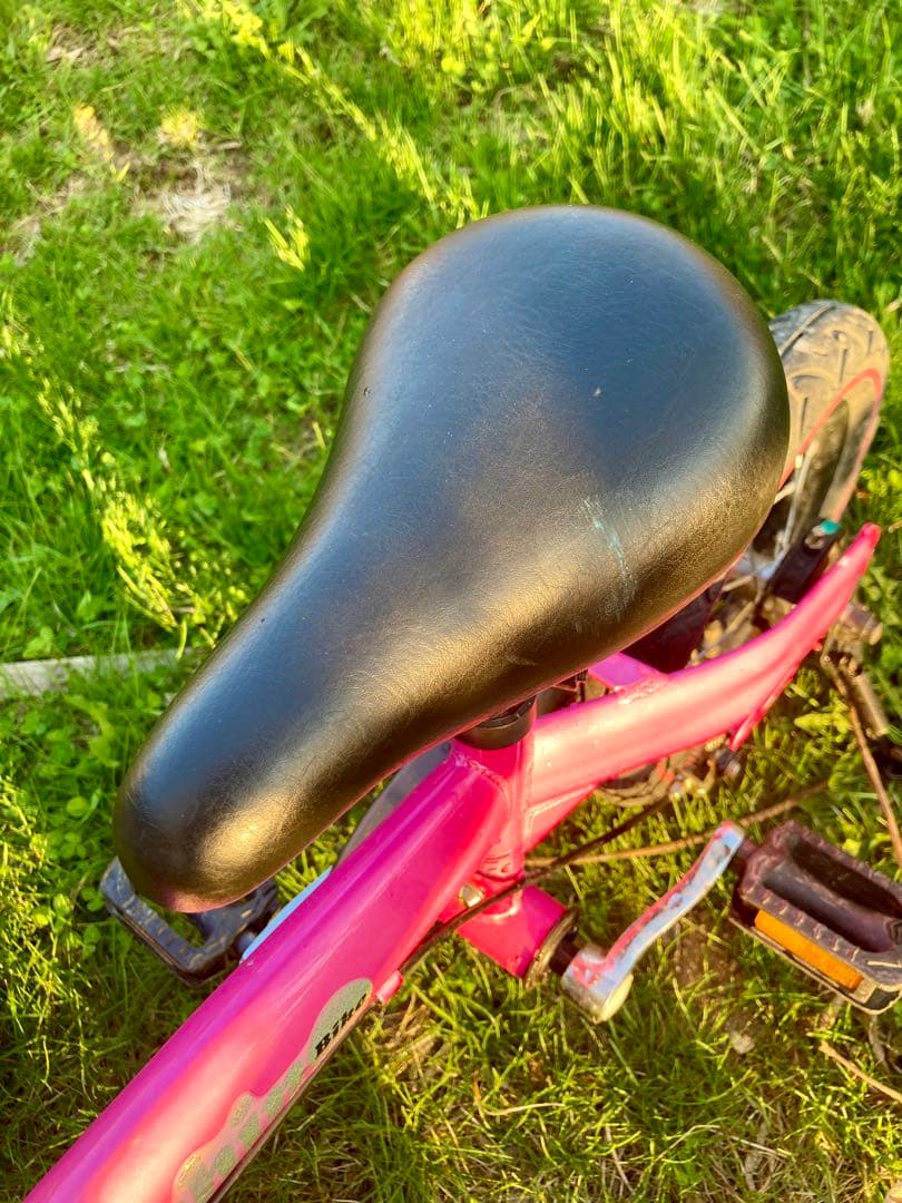 Henshin 子供用自転車 ピンク　変身バイク