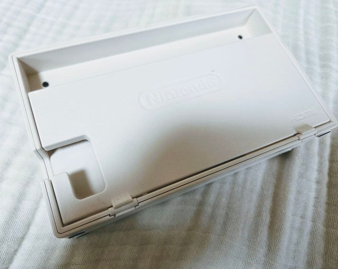 ​Switch あつまれどうぶつの森セット 128GB SD・おまけカバー付