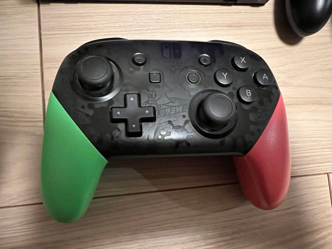 ニンテンドーSwitch 本体　プロコンコントローラー付