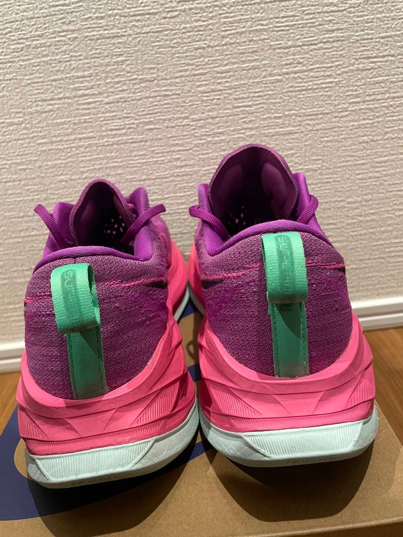 アシックス　スーパーブラスト2