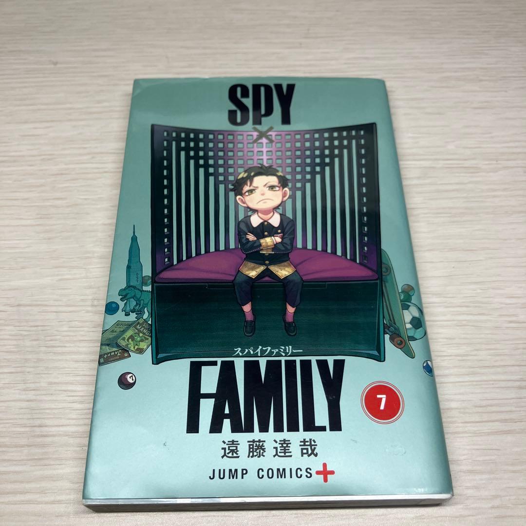 SPY×FAMILY 全巻セット　￼ファンブック&キーホルダー