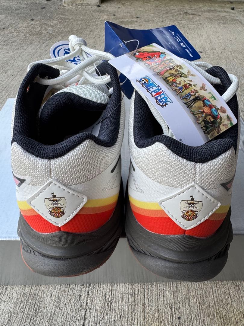 【新品未使用】MIZUNOミズノ　ウェーブファング2 ワンピース限定モデル24㎝