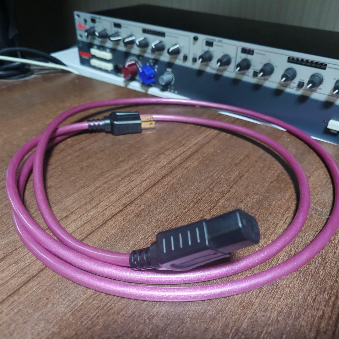 Warm Audio WA-73 マイクプリアンプ