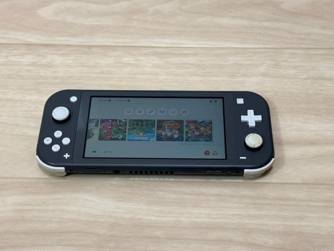 NINTENDO SWITCH 本体 HDH-001 ブラック