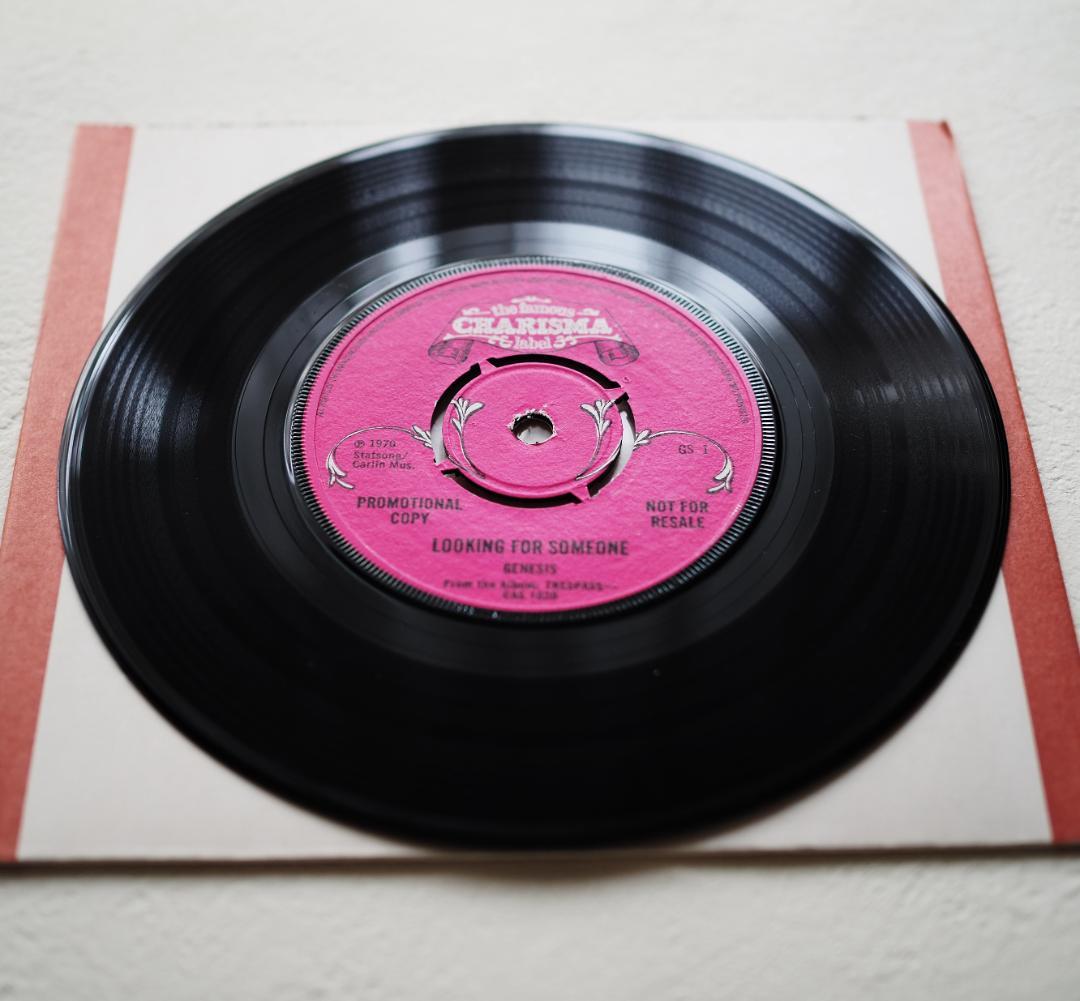 Genesis　Charisma GS 1　7インチレコード　UK　英国