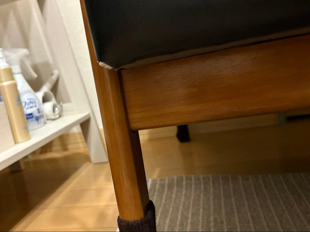 カリモク 60 K 2シーター ソファー 黒　レザー　ソファ