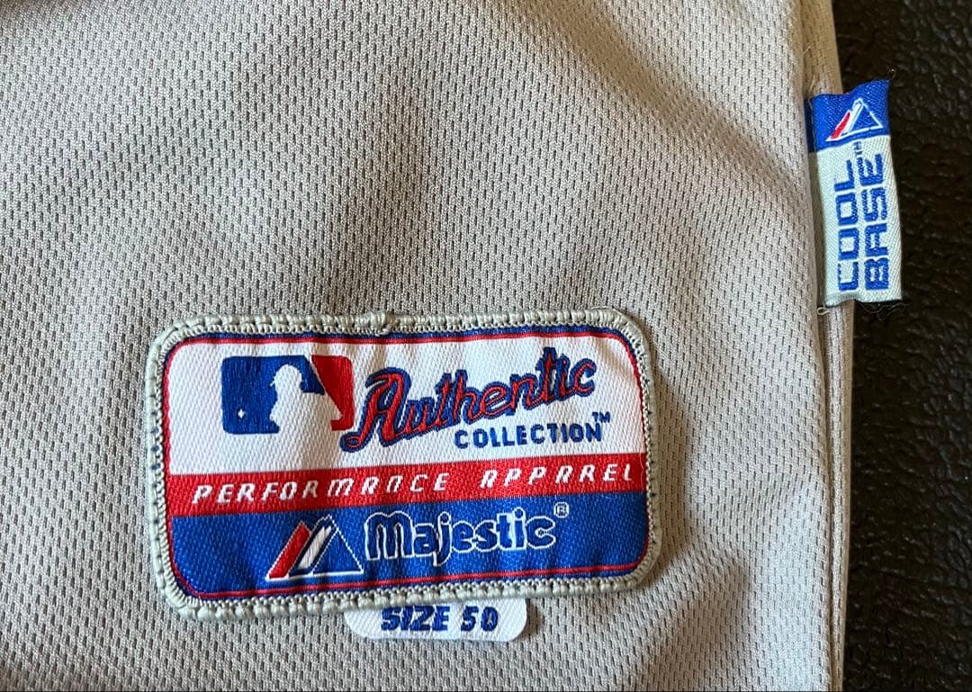 MLBピッツバーグパイレーツ USA製ベースボールシャツ ALVAREZ24