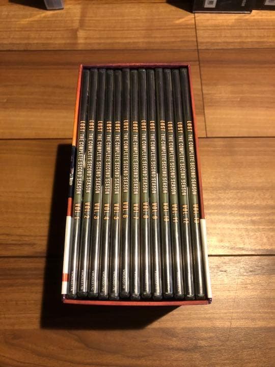 LOST　シーズン1〜シーズン4　COMPLETE　BOX DVD
