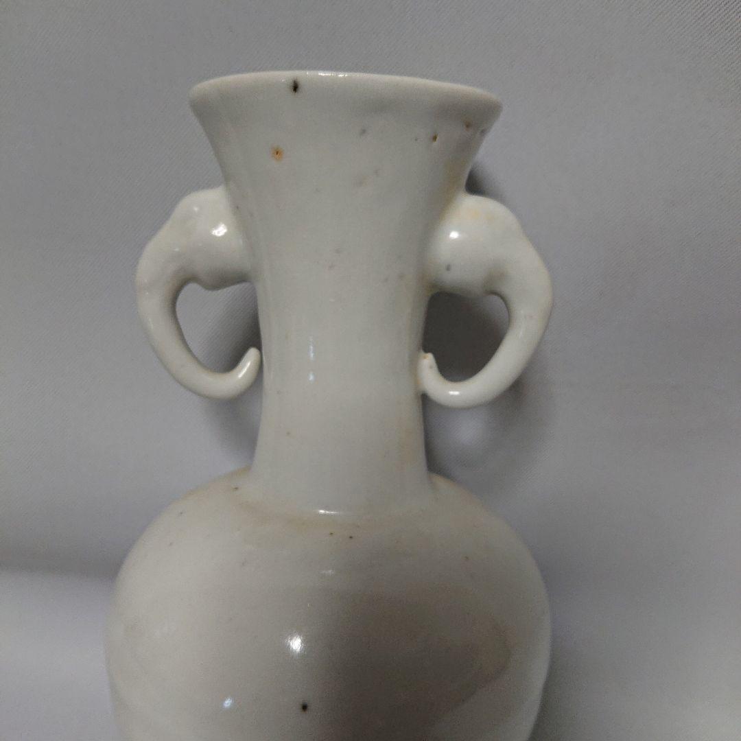 白磁花瓶