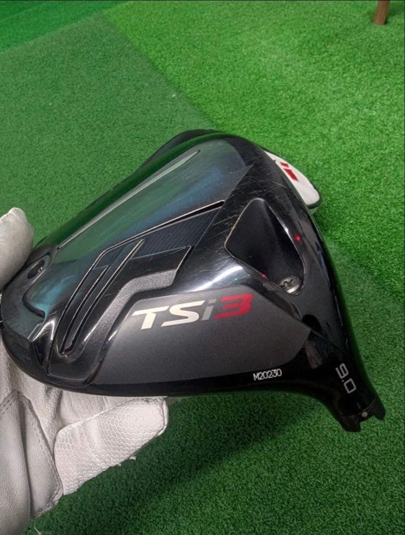 Titleist TSi3 ドライバー 9° ヘッドのみ／ヘッドカバー
