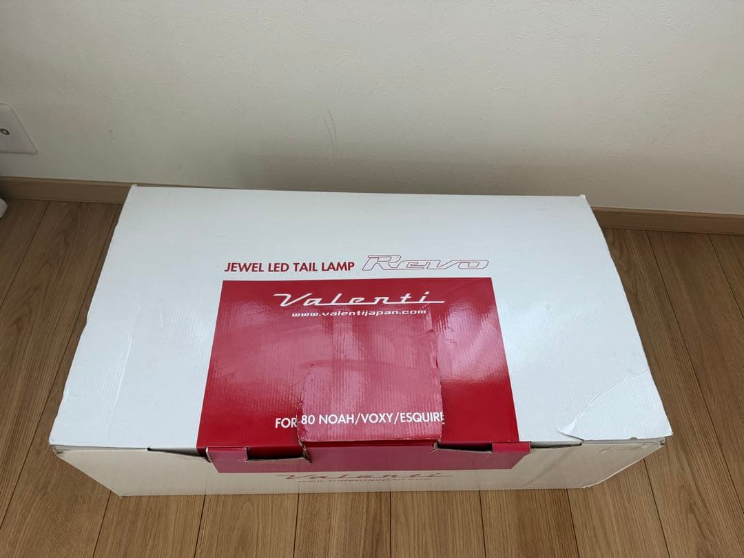 Valenti（ヴァレンティ）テールランプ