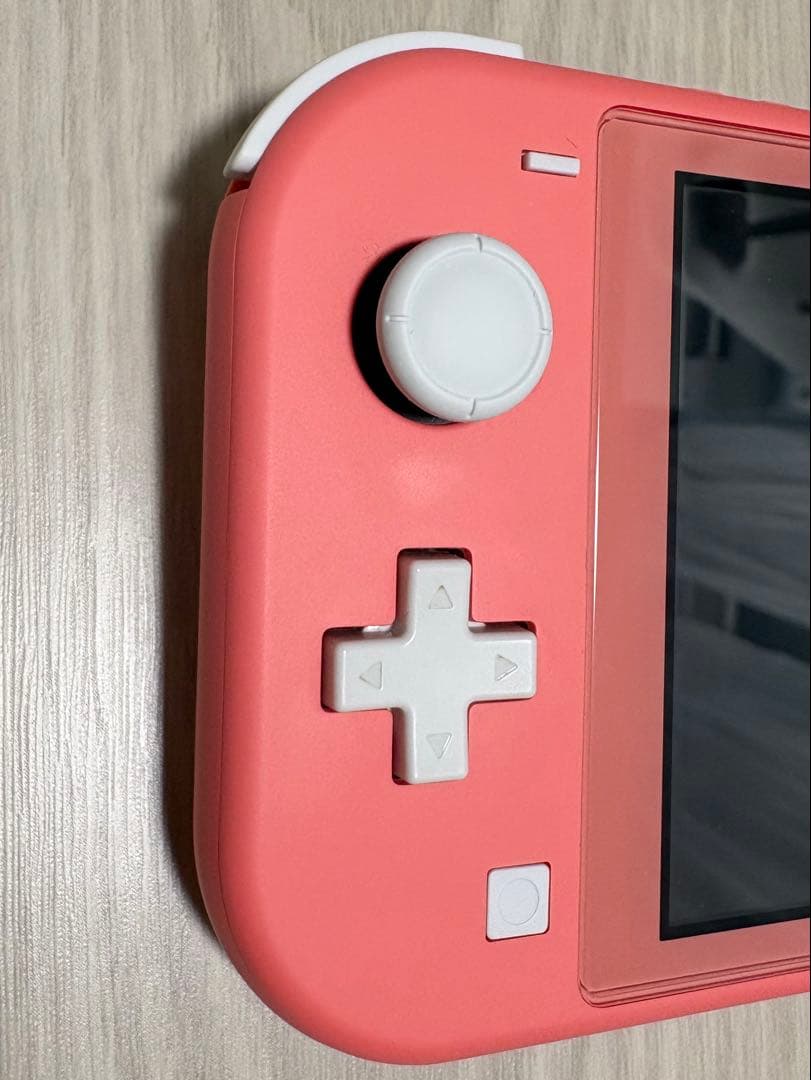 Nintendo Switch Lite コーラル ピンク 本体 ケース付き
