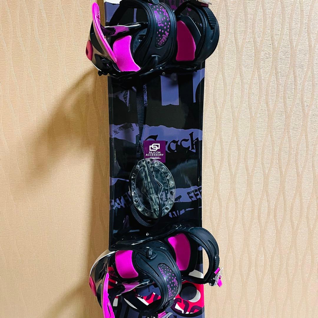 SILICONACCESSORY× STELLAスノーボードビンディングセット