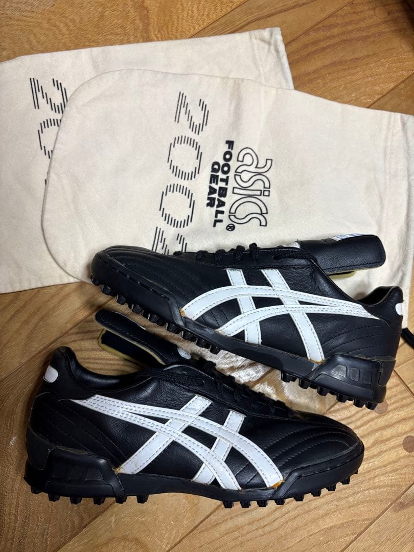 新品　超激レア　デッドストック　廃盤品　アシックス　トレッカー2002 25cm