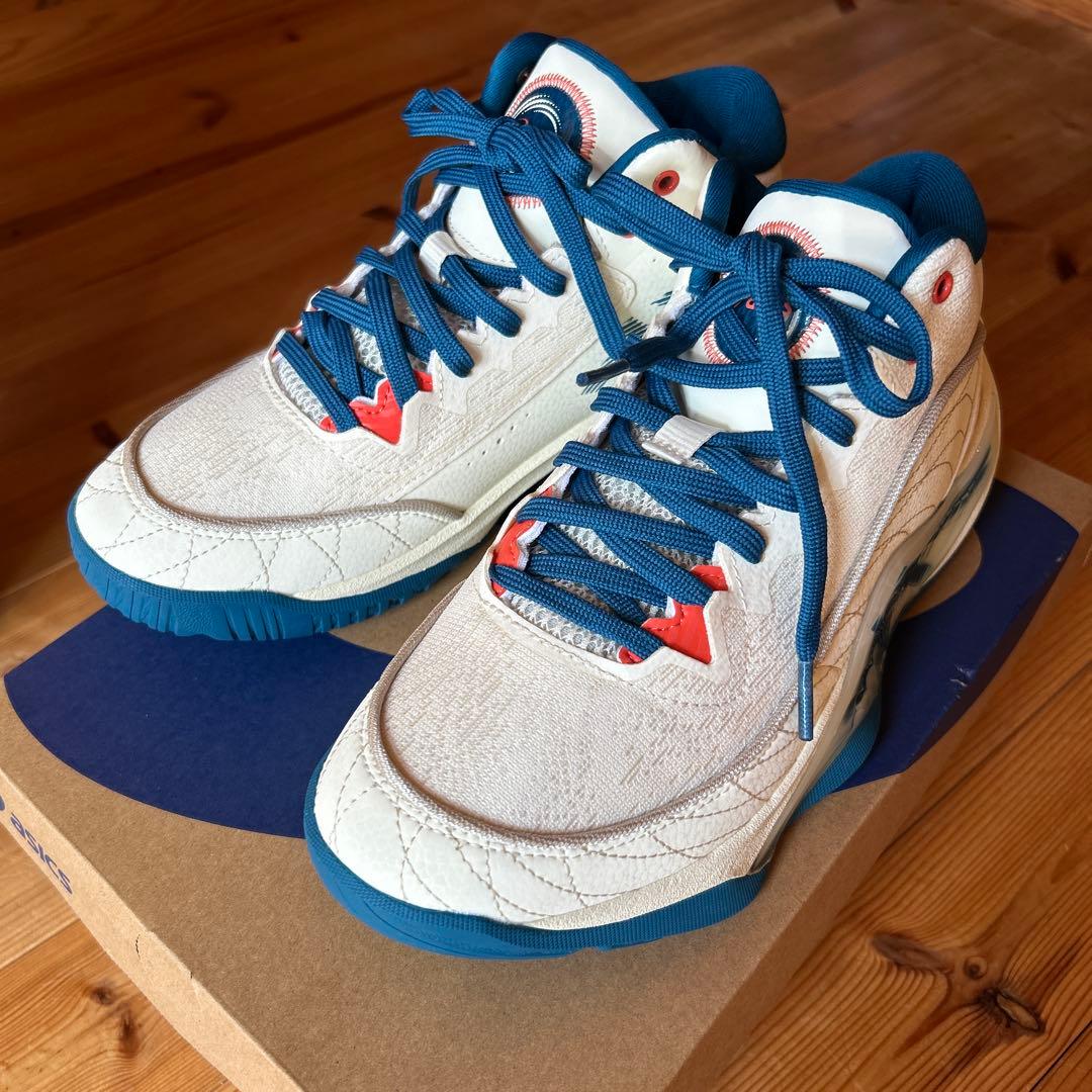 ASICS UNPREAR バスケットシューズ ホワイト/ブルー