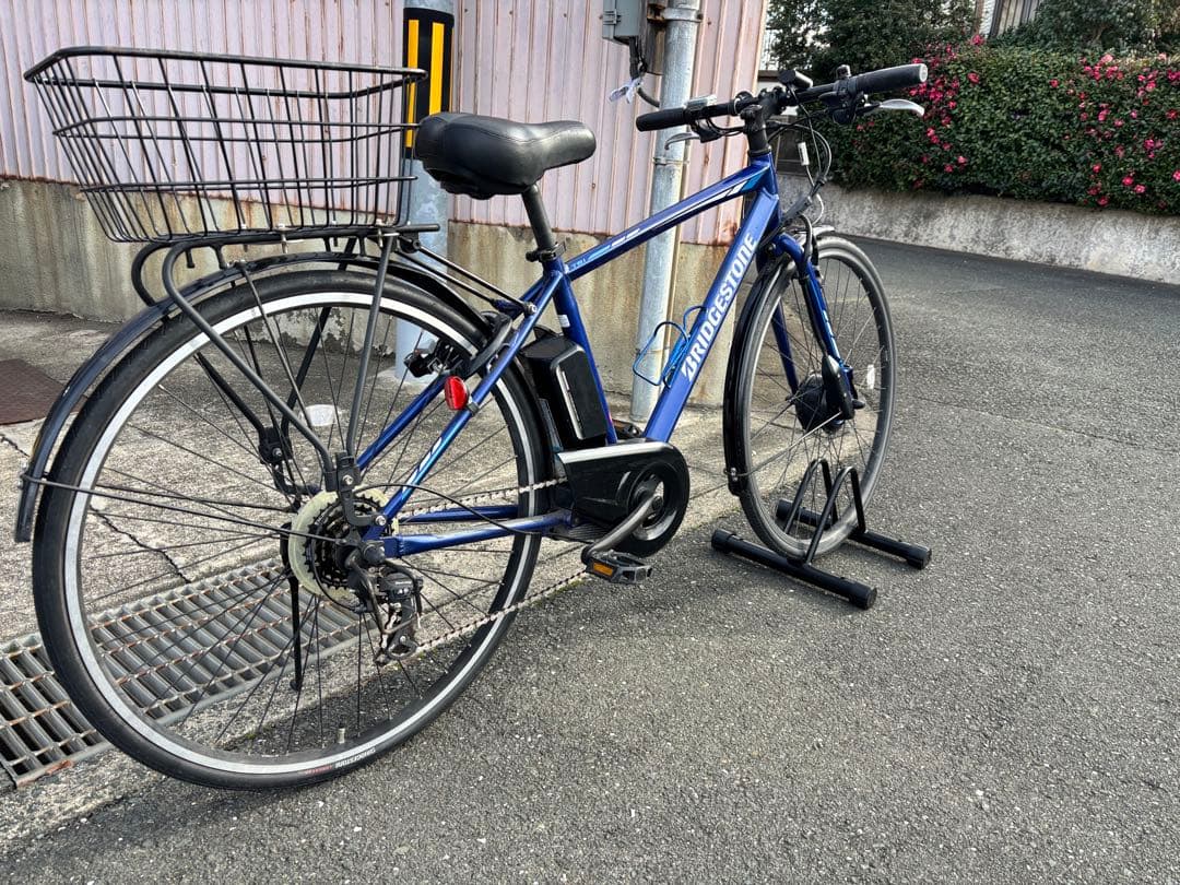 ブリヂストン 電動アシスト自転車 青 2021 直近点検済。TB1e 引取りのみ