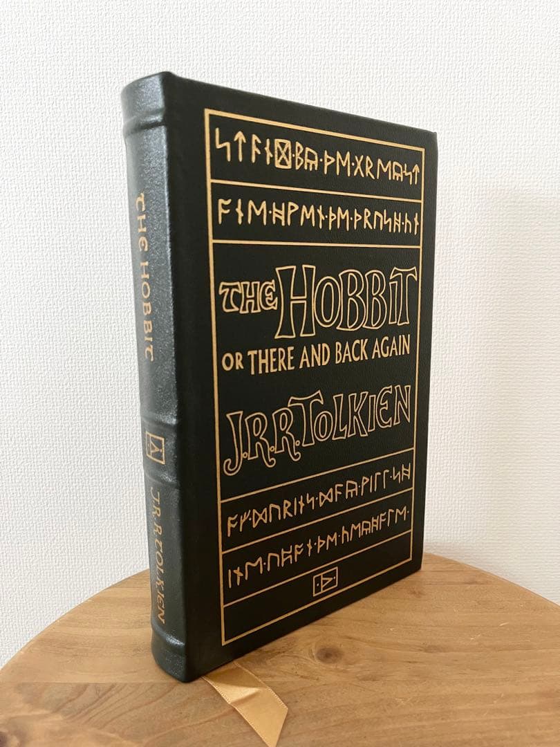 J.R.RTolkien HOBBIT book⭐︎ホビットleatherbond