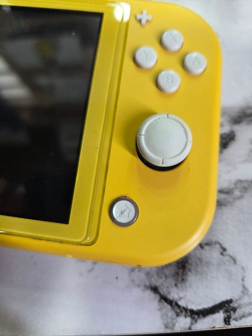 Nintendo Switch Lite イエロー 本体