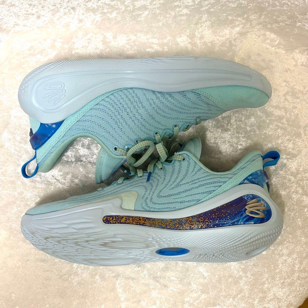 【美品】Curry12 カリー12 PISCES バッシュ 26.5