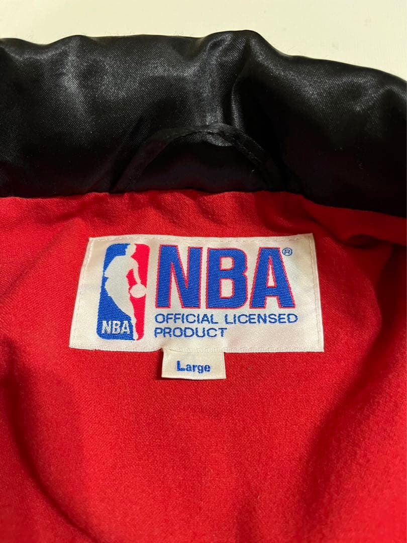 NBA BULLS アウター　Lサイズ　裏起毛