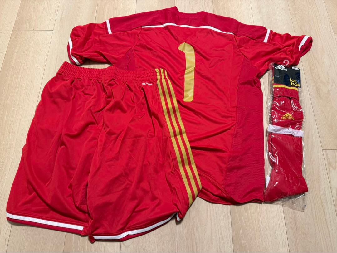 adidas（アディダス）ユニフォーム上下セット サイズXO ソックス付き