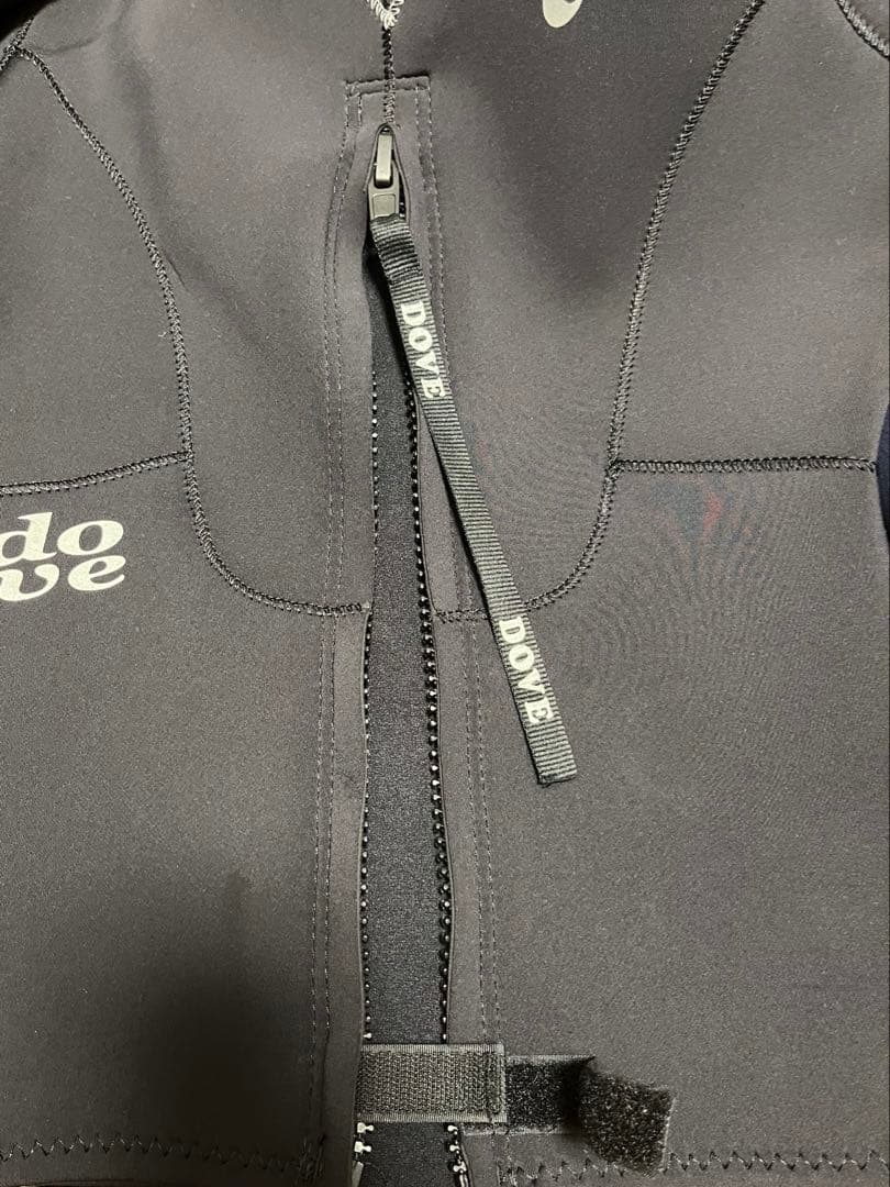 DOVE タッパー　ウェットスーツ