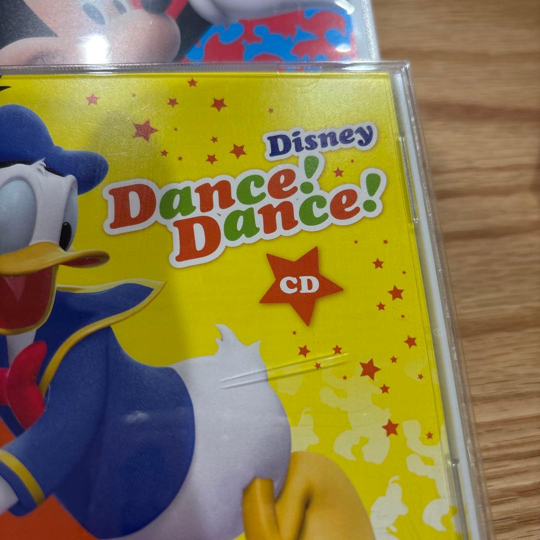 Disney Dance! Dance! DVD & CD セット（DWE）