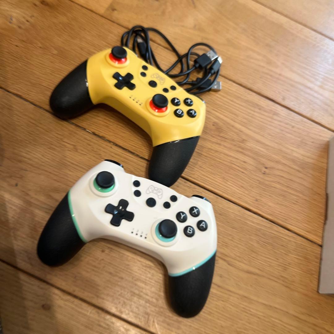 ほぼ未使用Nintendo Switch 本体 モンハンモデルコントローラー付き