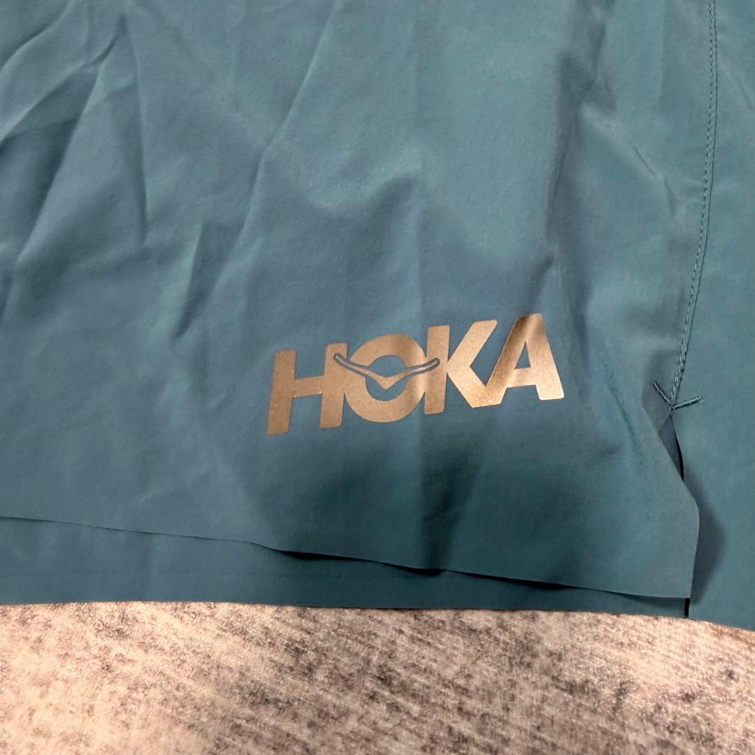 HOKA ランニングショーツ Mサイズ 青　新品