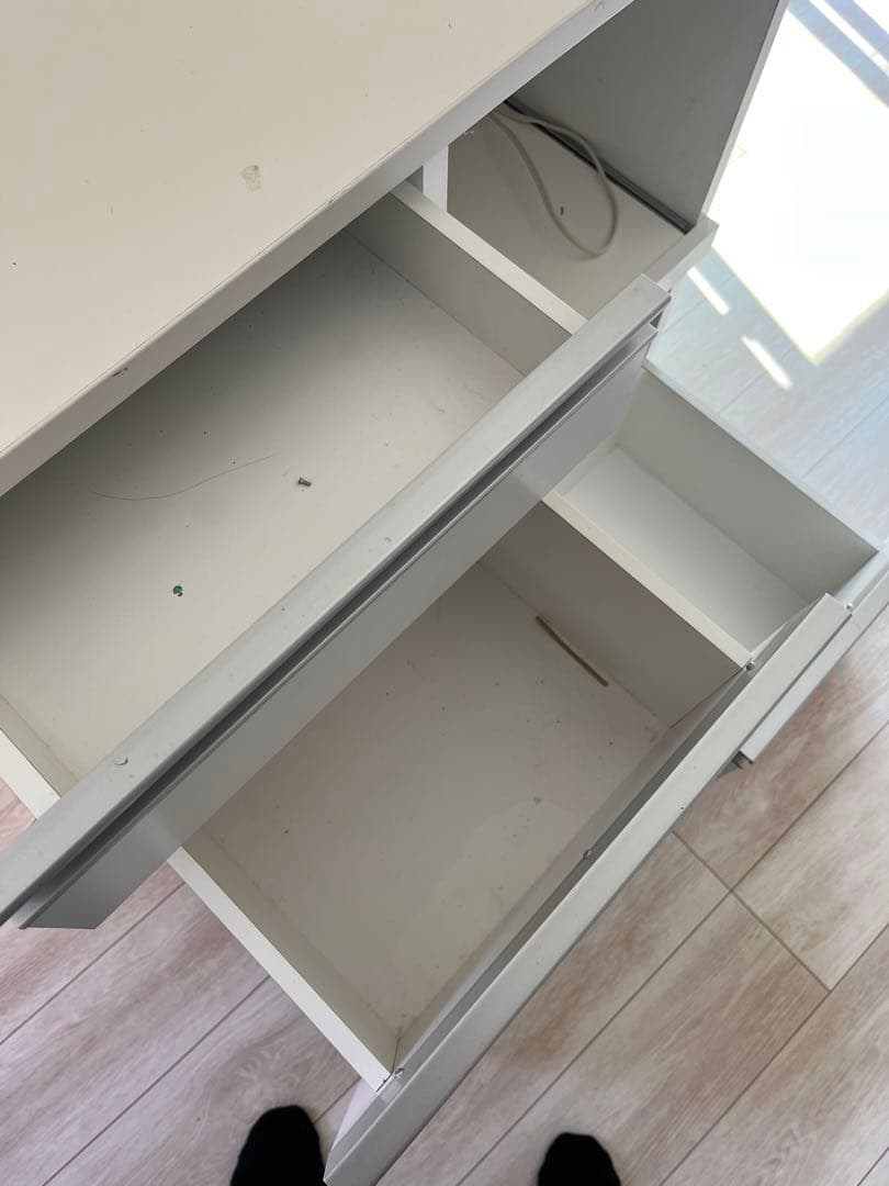 ホワイトレンジボード 引き出し付き コンセント付き(引き取りは4500円)