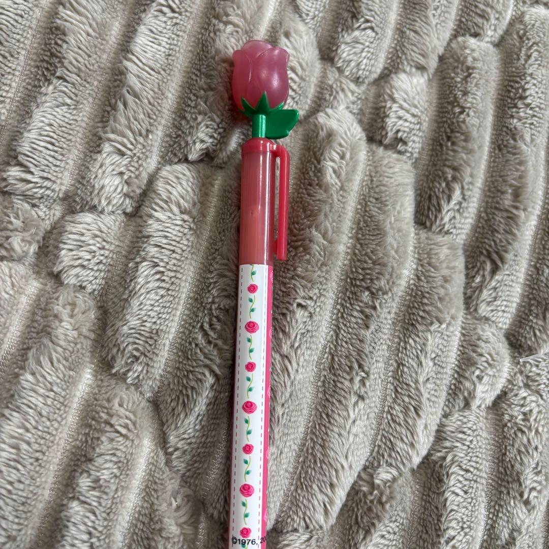 2002年　平成レトロ　希少　薔薇　バラ　ボールペン　ハローキティ