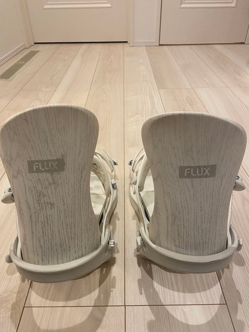 FLUX SR スノーボードビンディング ホワイト L