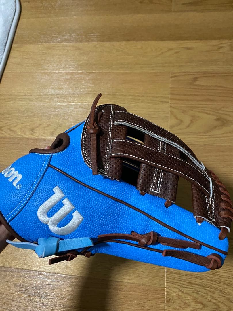 Wilson ウィルソン　【限定】 軟式グローブ　オールラウンド　新品未使用