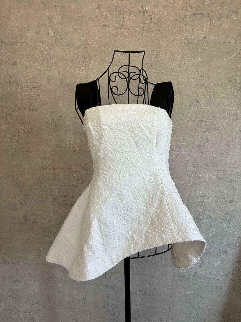 新品タグ付き　/HYEON bustier \"Luca\"