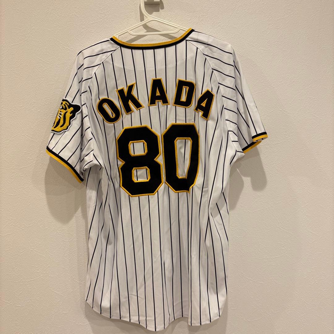 阪神タイガース　岡田監督　レプリカユニフォームMサイズ