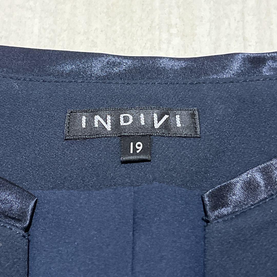 極美品　大きいサイズ　INDIVI キーネックベスト　19号　ジレ　4XL 5L