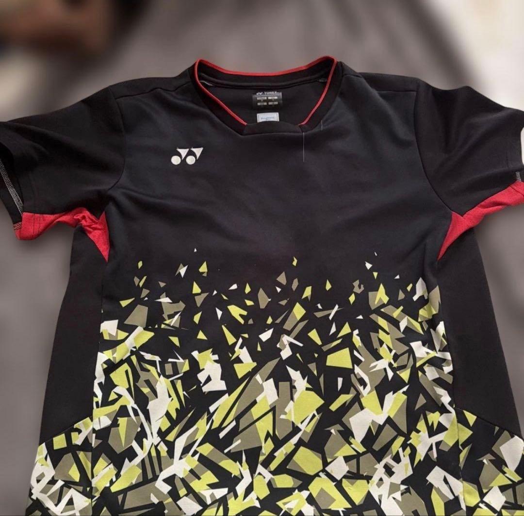 た*ゃ様 YONEX バドミントン日本代表ウェア 背面あり (日本製品)