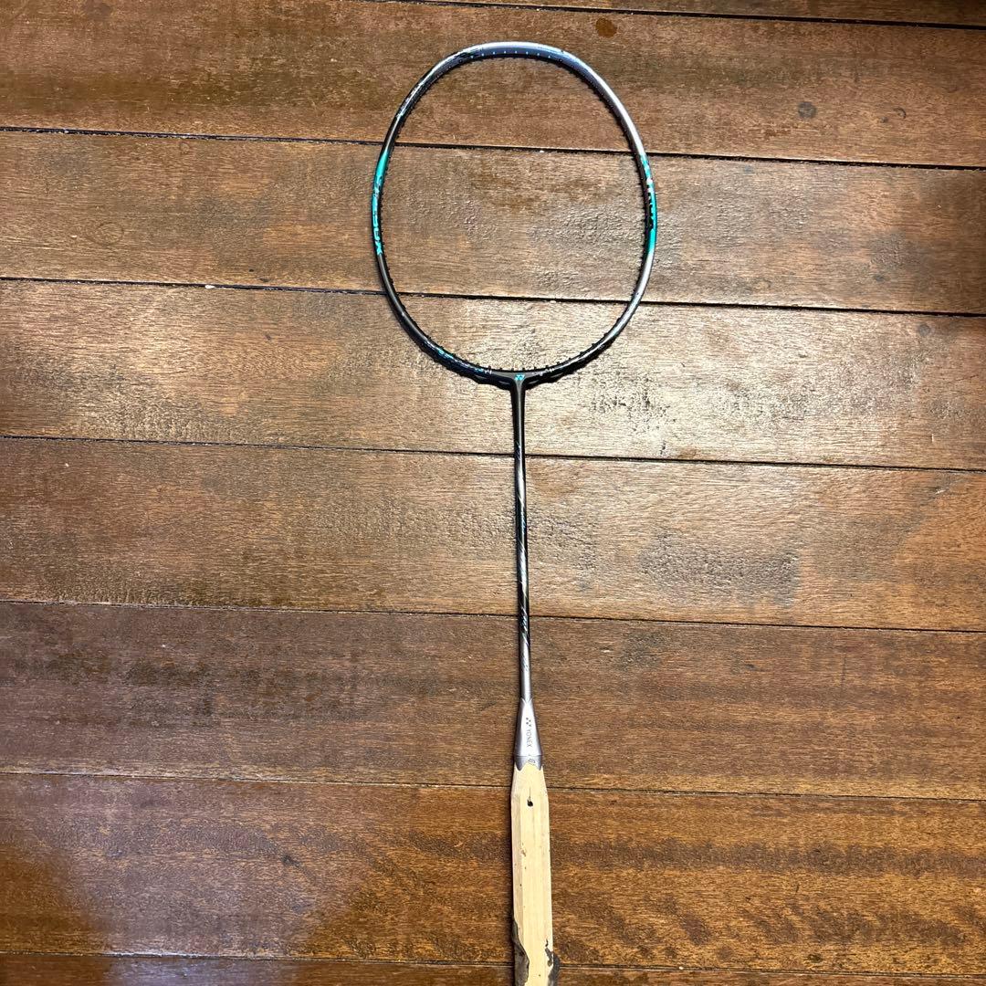 バドミントンラケット アストロクス88d pro