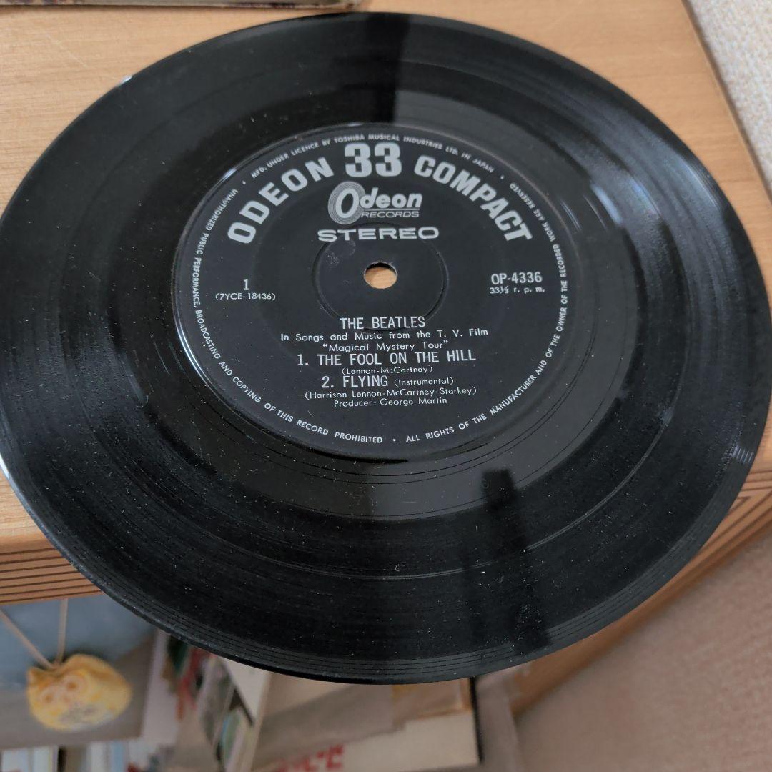 BEATLES MAGICAL MYSTERY TOUR 33回転レコード