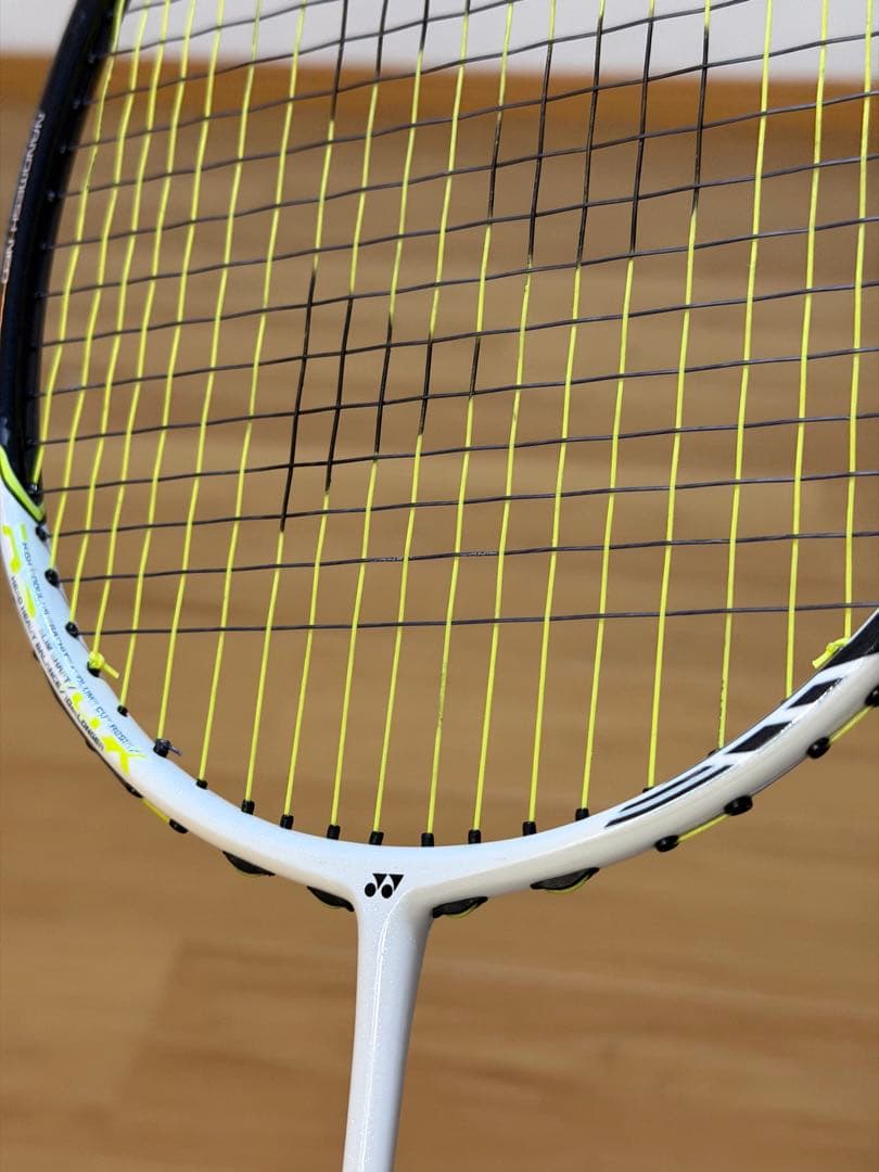 YONEX ASTROX 99 GAME バドミントンラケット
