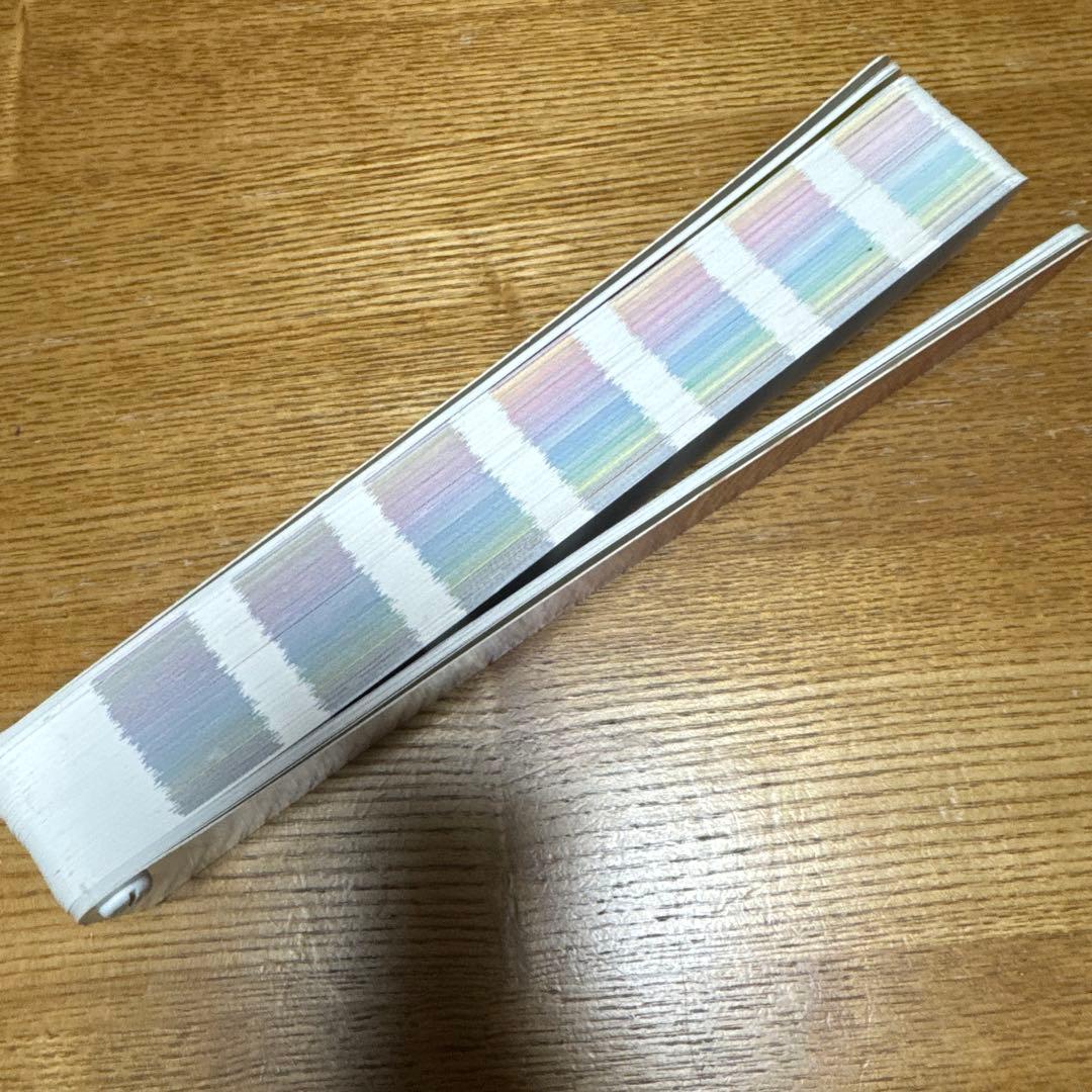 アート・デザイン・音楽 PANTONE