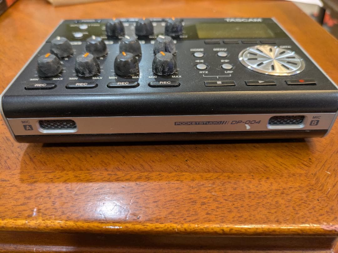 配信機器・PA機器・レコーディング機器 TASCAM POCKETSTUDIO DP-004