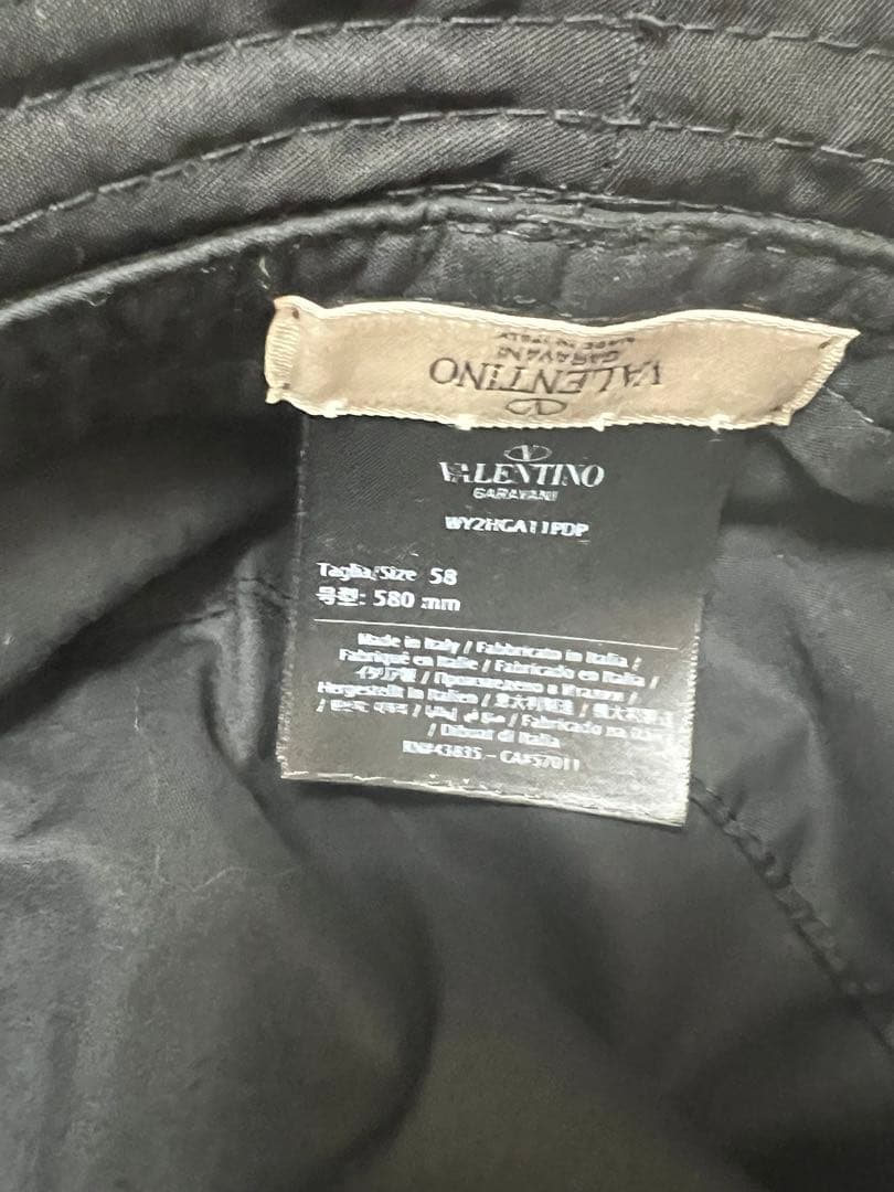 あいむさん専用　VALENTINO ブラック バケットハット サイズ58