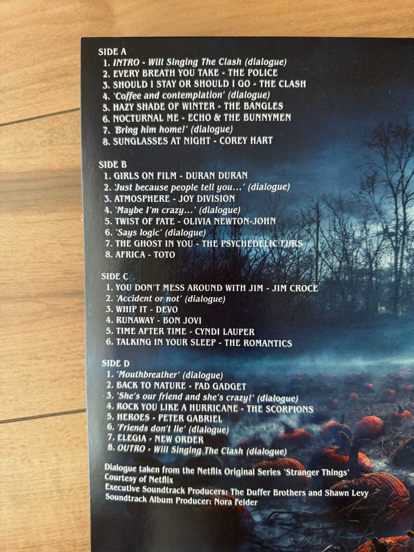 Stranger Things レコード　美品　12月購入