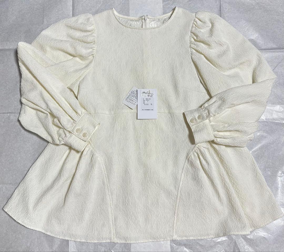 OHGA FLOAT BLOUSE フロートブラウス ジャガード　ホワイト