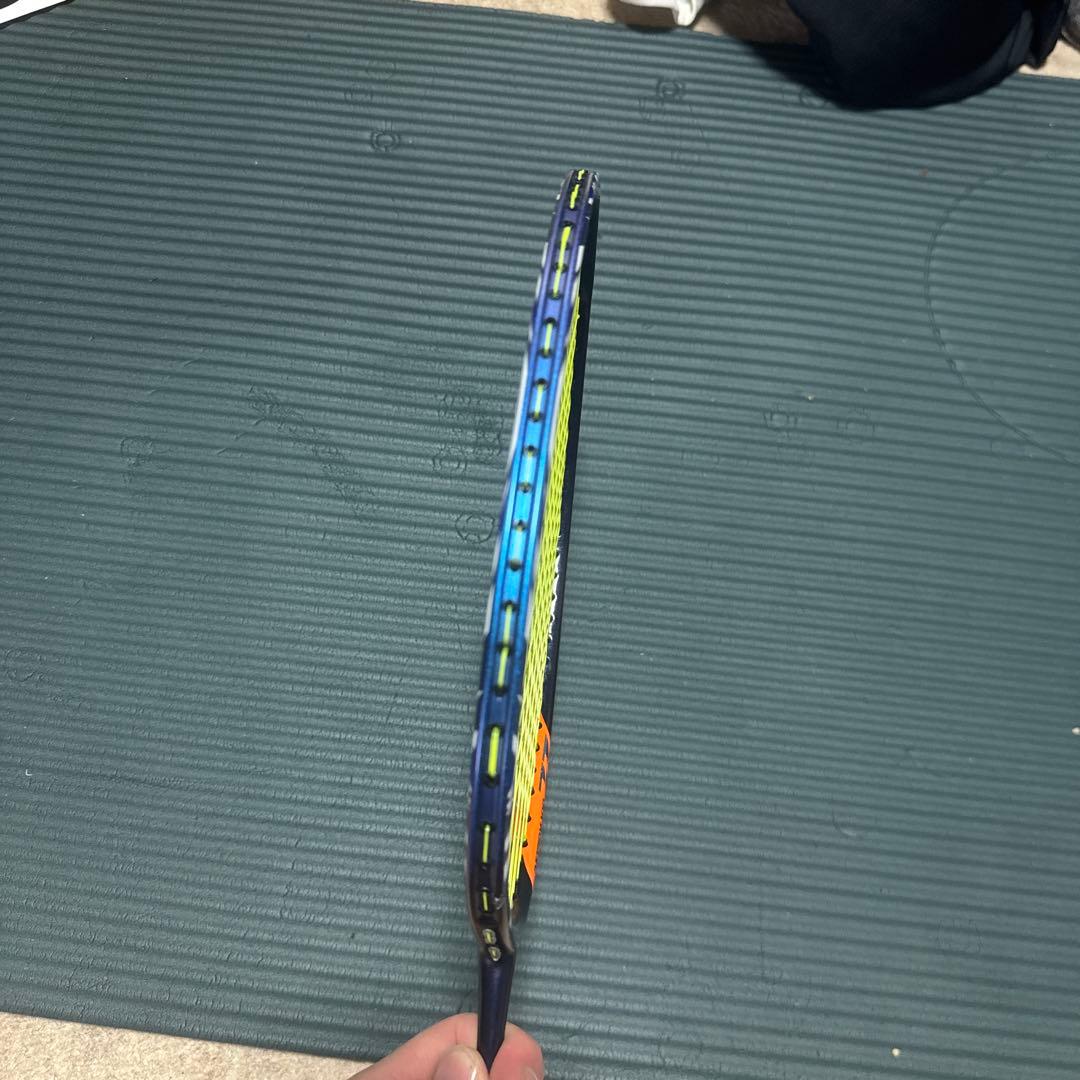 YONEXアストロクス100zz バドミントンラケット