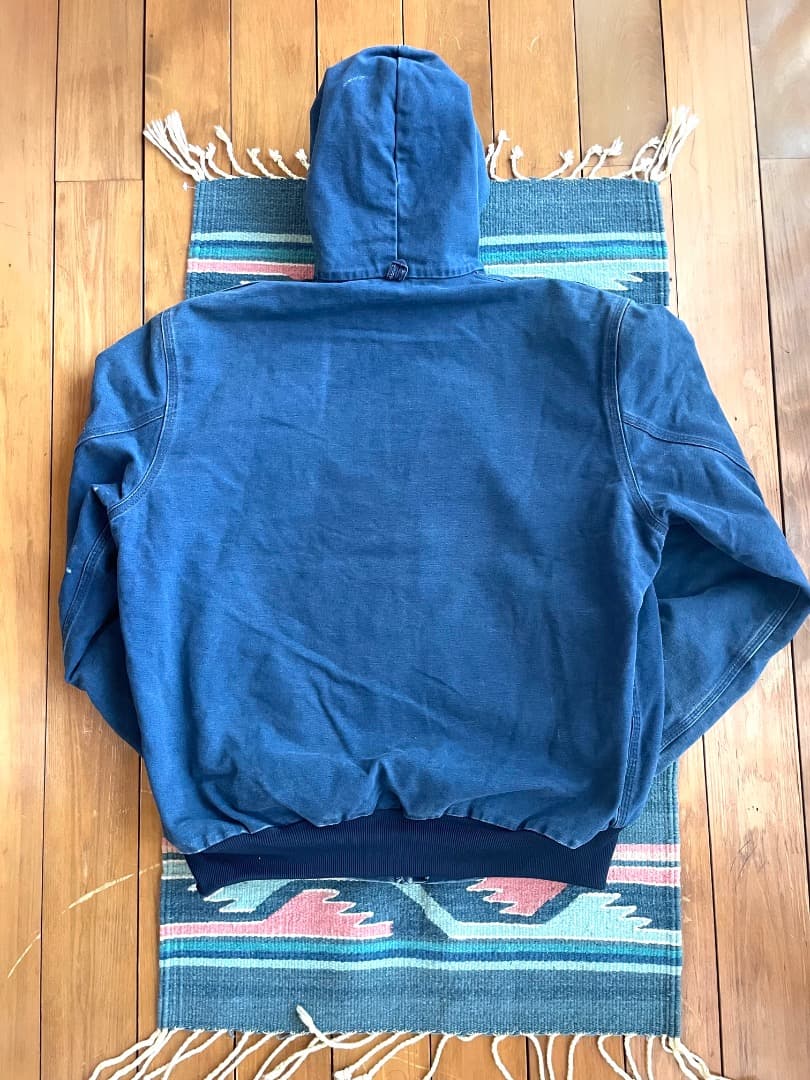 ク*マ様 Carhartt アクティブジャケット　フェードブルー　L相当